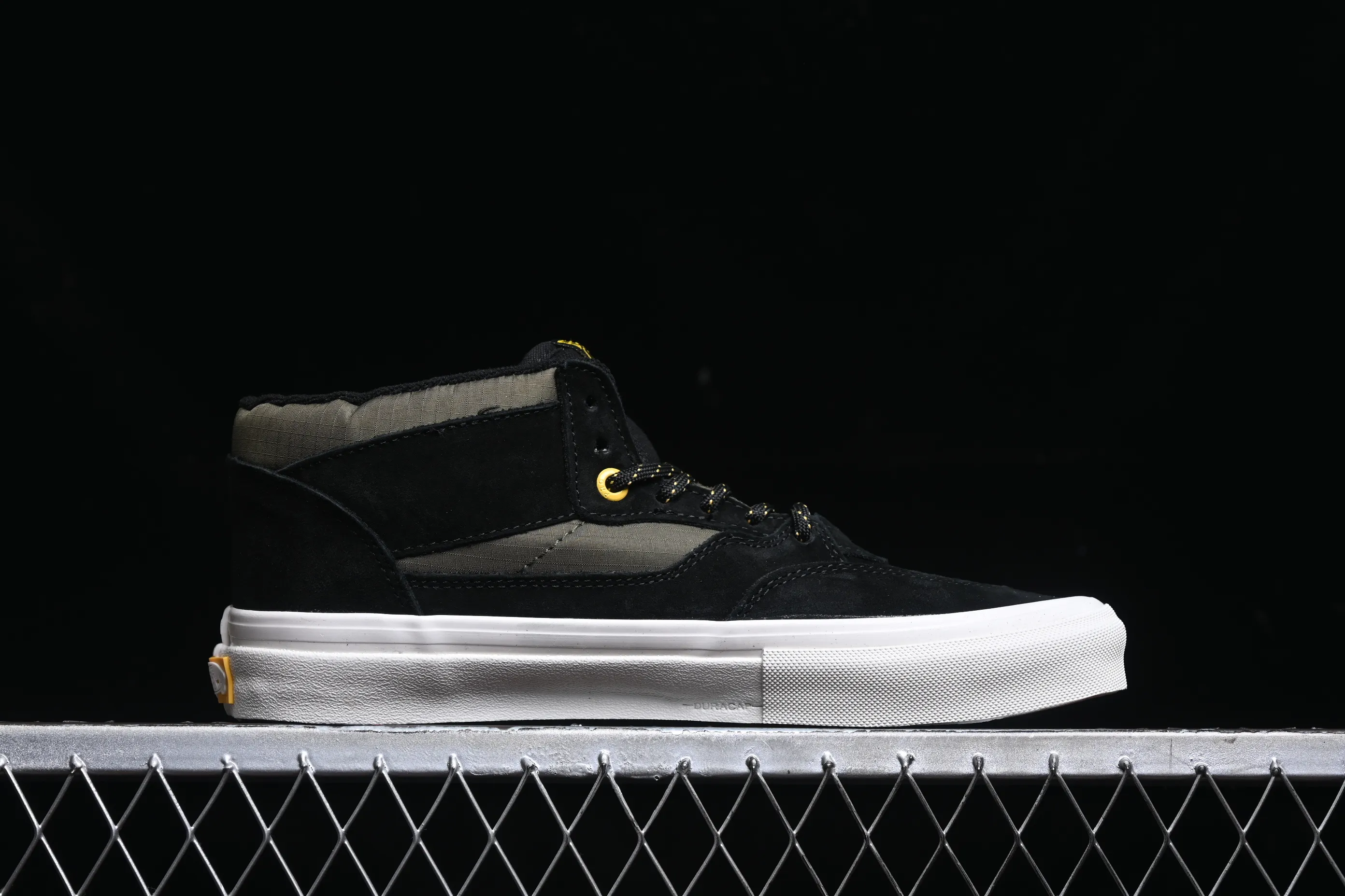 All categories Vans Vans series Vans Mid Vans China Vans Half Cab Pro Vans official retro casual simple versatile skateboard shoes VN0A38CP0QG